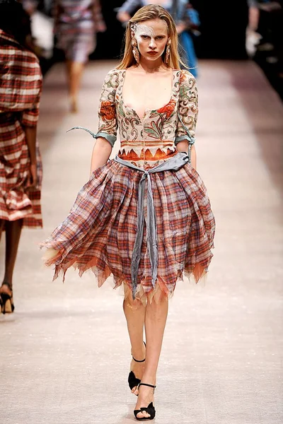 Look 36